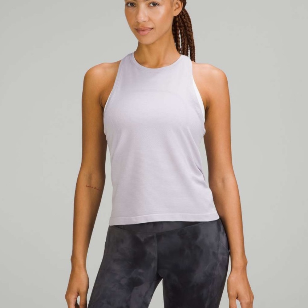 Lululemon Swiftly Tech High-Neck Tank Top 2.0 *Race Length size 6